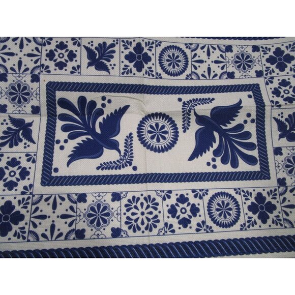 Talavera Tile Print Cotton Fabric Placemats Set Of 4 Blue White EUC - Picture 15 of 15